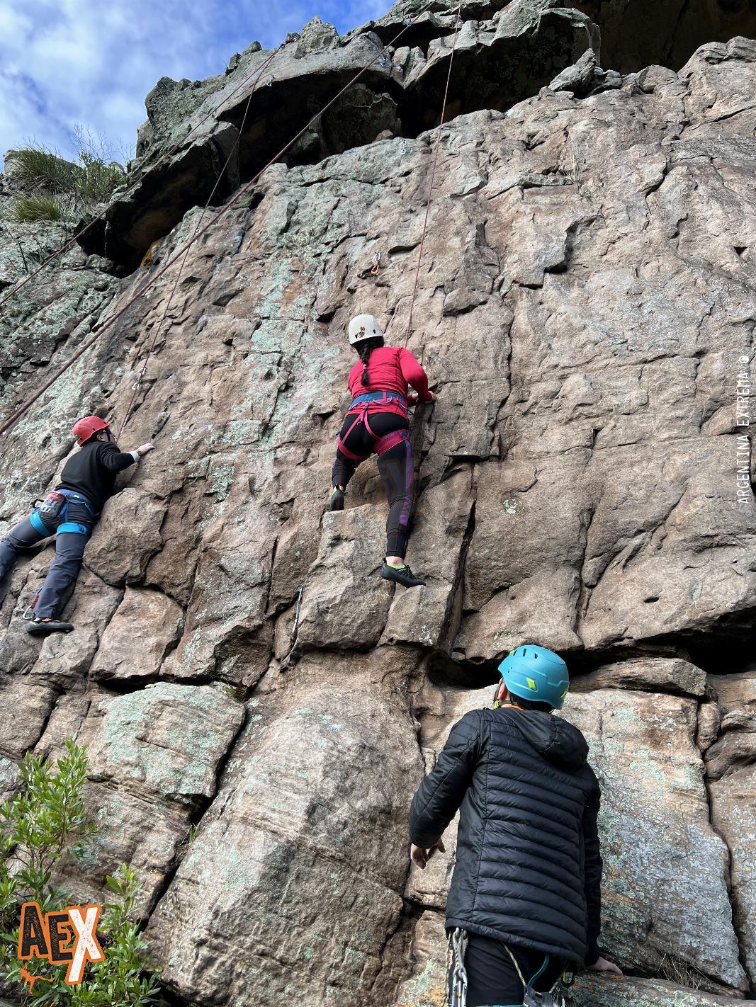 Curso escalada en Sierra la Vigilancia - Mayo 2025 - Foto 0 - 
