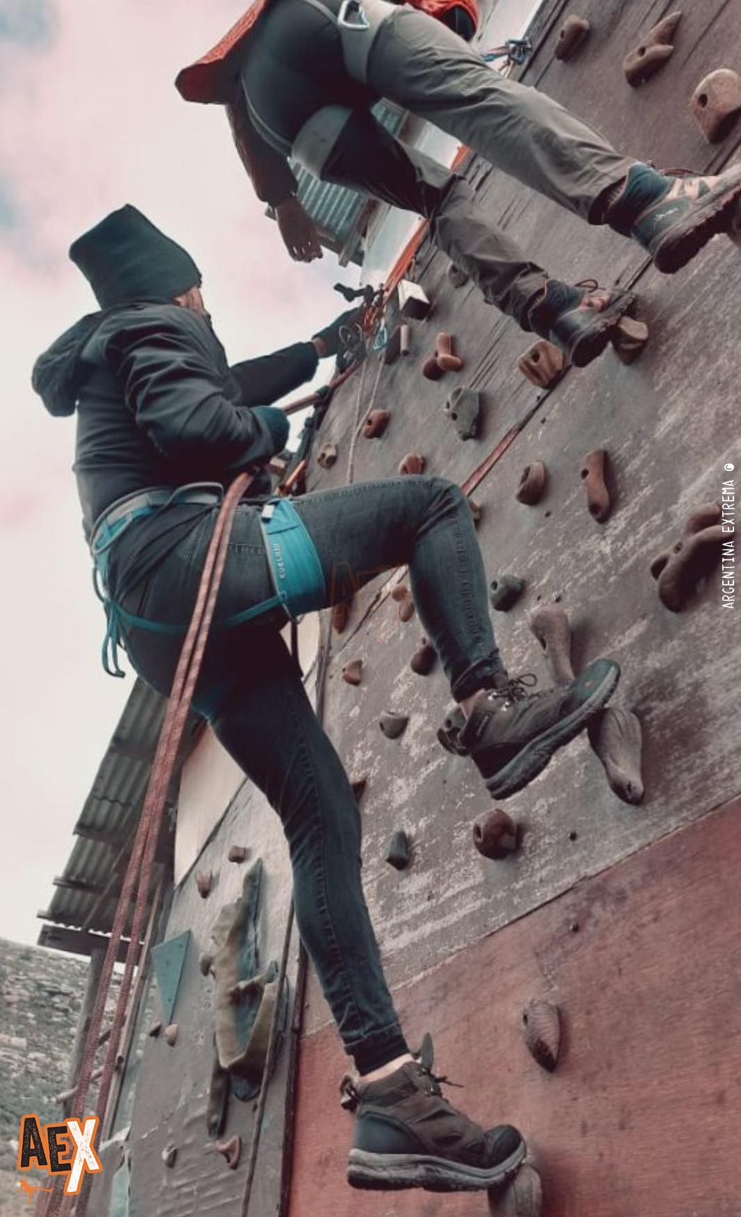 Curso escalada en Sierra la Vigilancia - Mayo 2025 - Foto 0 - 