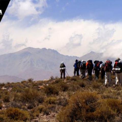 Travesia Vuelta al Nevado de Chani Trekking 01