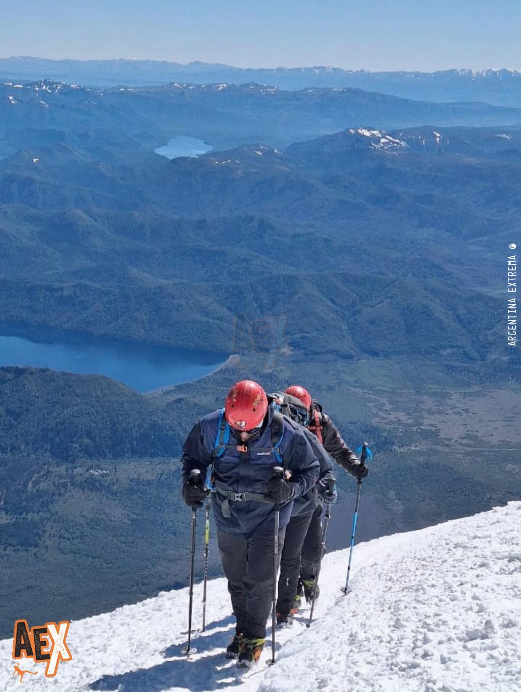a un paso de la cumbre - a un paso de la cumbre