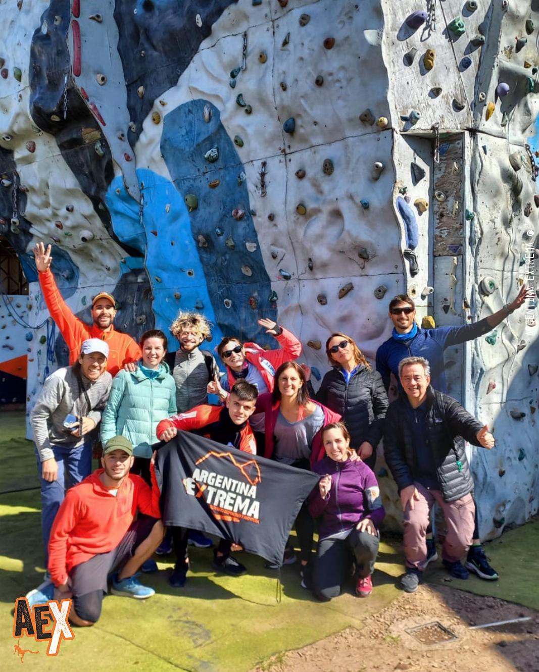 Taller de escalada con cuerda - Muro y palestra - Foto 0 - 