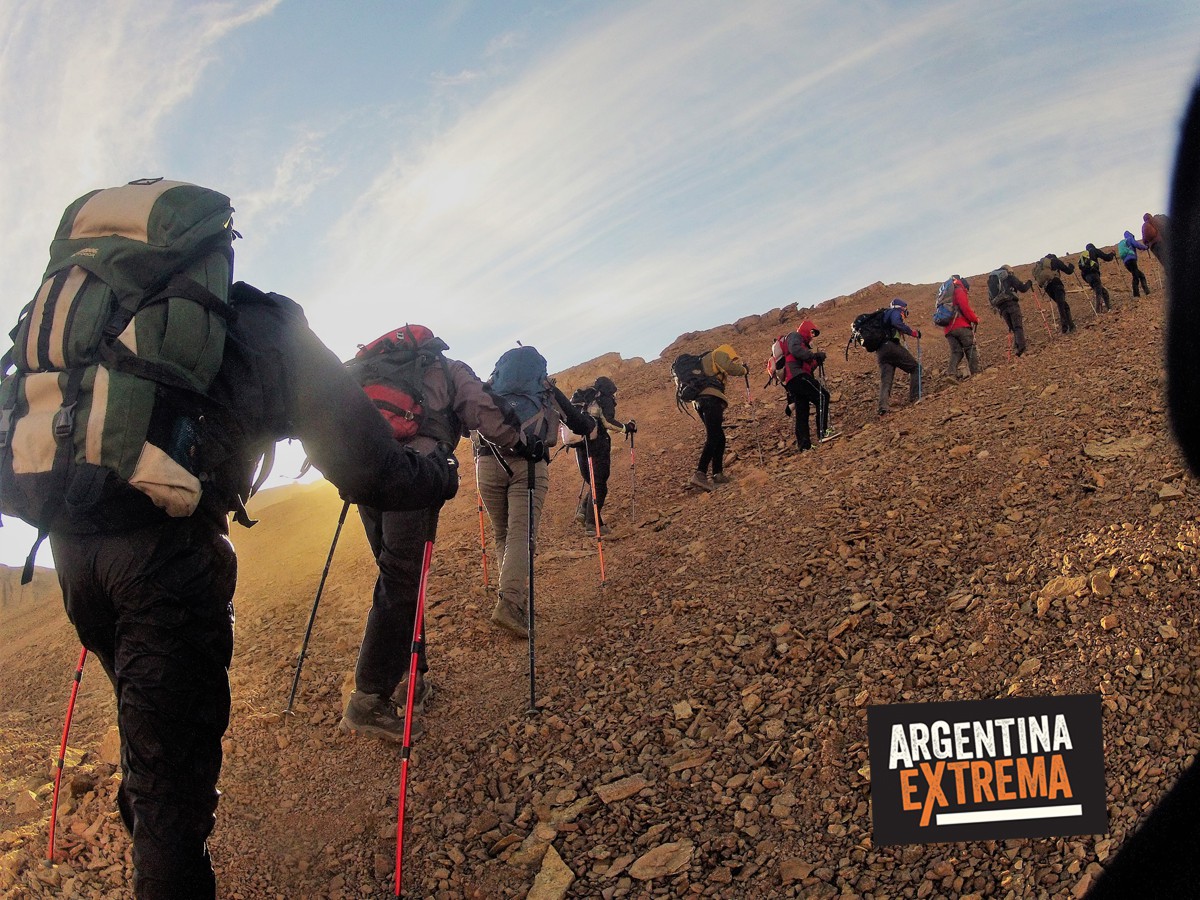 actividad del mes gem simulacion ascenso cerros penitentes y volcan lanin 289