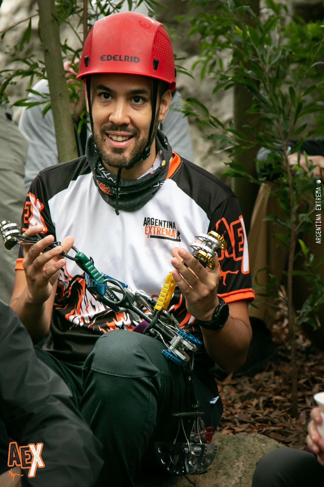 Curso de Escalada en Roca Básico Intensivo-Dictado en las sierras de Buenos Aires-2 días