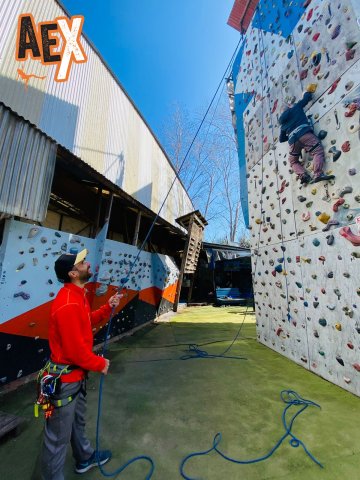 Clase y práctica de escalada - Palestra - Muro de Escalada - Buenos Aires