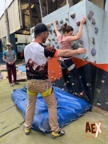 Climbing and Bouldering Training - Climbing Wall and Gym - Buenos Aires