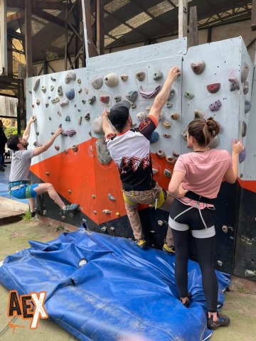 Climbing and Bouldering Training - Climbing Wall and Gym - Buenos Aires