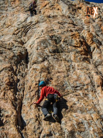 Escalada en Roca en el Cajón de Arenales - Mendoza