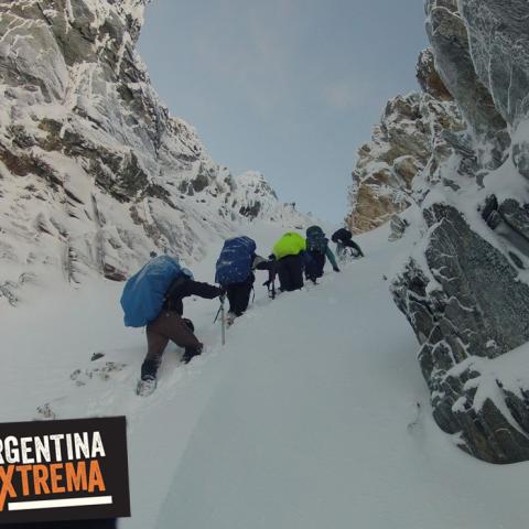 Escalada y Ascenso Monte Alvear. Tierra del Fuego, Ushuaia, Argentina