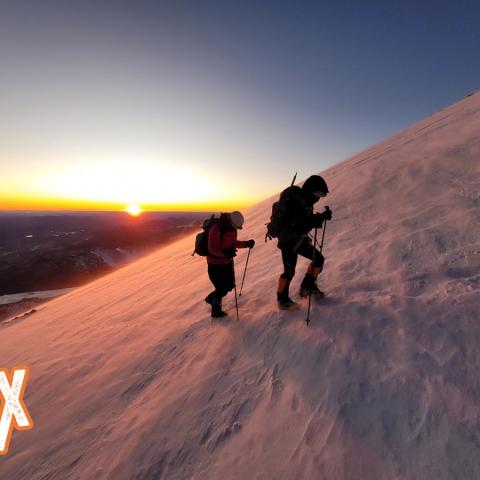 Volcán Lanin (3776 msnm)- Trekking y ascenso a cumbre - Patagonia