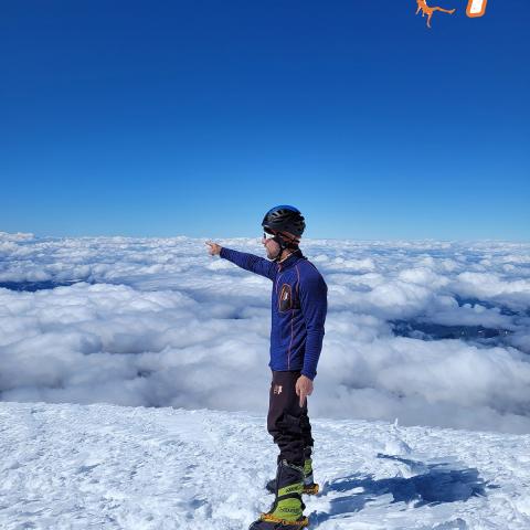 Expedición de ascenso al Volcán Lanin - Neuquén - Patagonia 