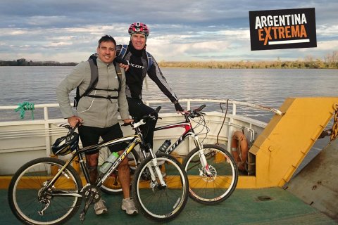 bicicleta otamendi cruce de balsa cicloturismo007