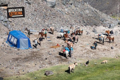 Campamento Ojo de Agua desde lo Alto