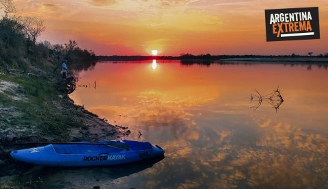 Atardecer sobre el Rio Corrientes