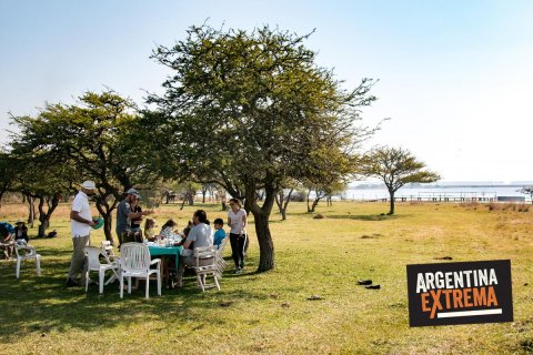 Almuerzo en los Esteros Pucú