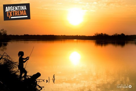 Atardecer sobre el Rio Corrientes