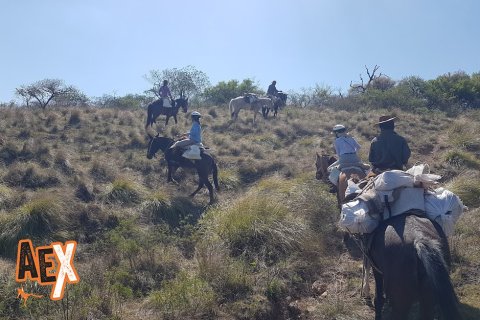 Cabalgata de las Yungas a los Valles Calchaquies - Salta - Sierras Subandinas