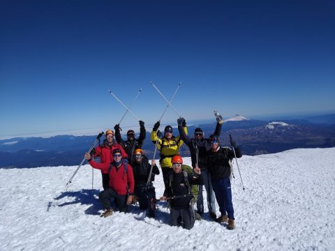 cumbre del Volcan Lanin