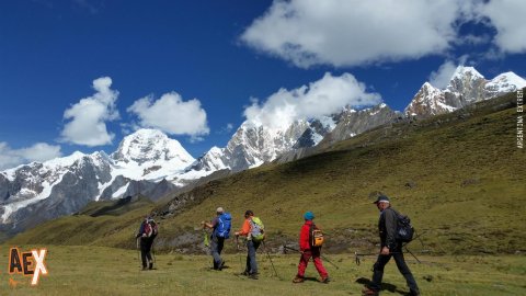 Trekking Cordillera Huayhuash - Yerupajá - Siula Grande - Carhuacocha - Huaraz - Peru