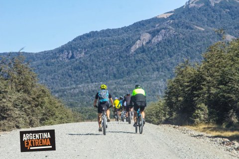 Pampa del Colorado - San martin de los Andes en Bici