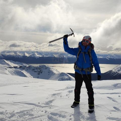 Curso de escalada en hielo, montañismo invernal + ascenso al Monte Alvear - Ushuaia