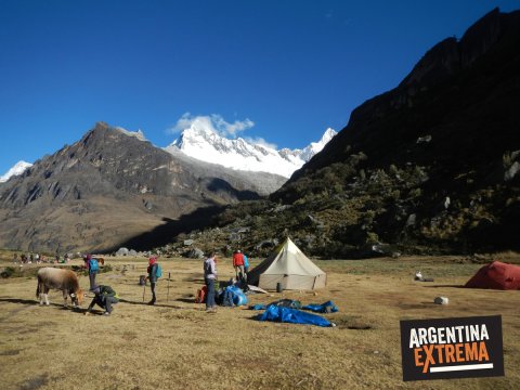 Curso de Iniciación al Montañismo - trekking, campamentismo - vida en la naturaleza