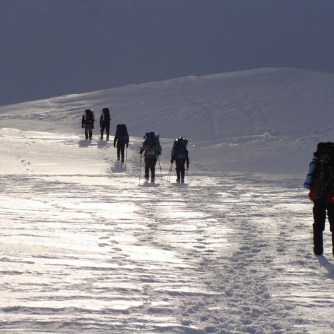 Montañismo Invernal - Principiantes - Curso - escalada en hielo - trekking invernal - Las Cuevas - Cordón del Plata, Mendoza