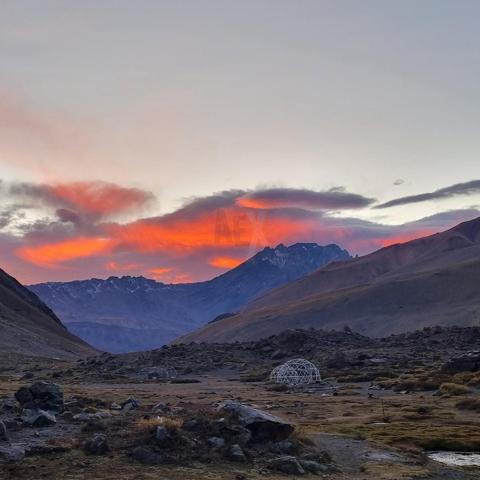 The Uruguayans Plane, Trekking to the place of the Miracle of the Andes.