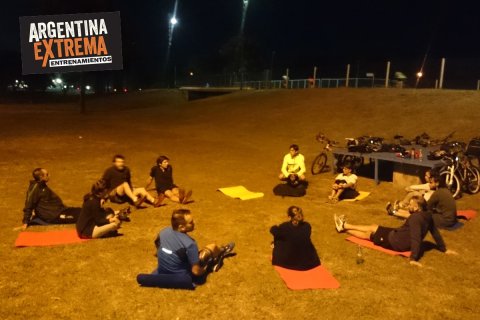 entrenamiento de bicicleta de montana mountain bike635