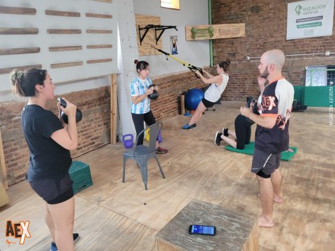 Climbing and Bouldering Training - Climbing Wall and Gym - Buenos Aires