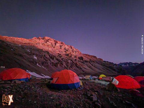 Ascenso al Cerro Aconcagua -  Techo de América - Argentina