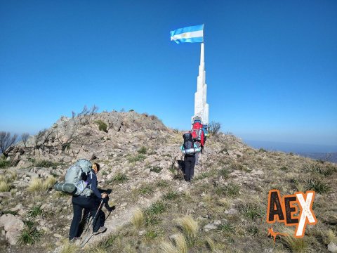 Trekking Los Cocos -Dique los Alazanes-Cerro Uritorco-Capilla del Monte; Valle de Punilla, Córdoba 