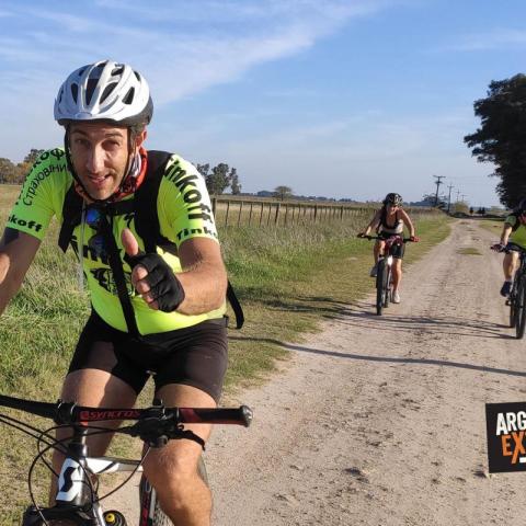 Cicloturismo en Cañuelas-Abbott-Uribelarrea-Cañuelas - Mountain Bike - Buenos Aires