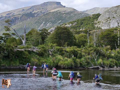 Trekking en Península Mitre - El último confín de la Tierra - Bahia Aguirre - Tierra del Fuego