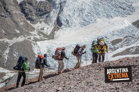 reunion proyecto argentinos al aconcagua 000