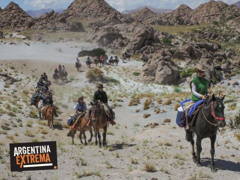 semana santa cabalgata de los valles sur de mza819