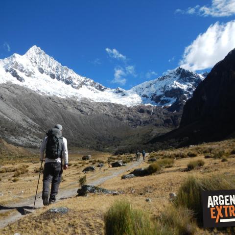 Cordillera Blanca, Huaraz, Peru - Trekking Quebrada Santa Cruz - Laguna 69 - Nevado de Pisco, CB Alpamayo - Llanganuco