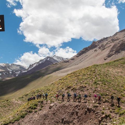 Trekking Cruce de los Andes sanmartiniano - Tunuyán, Cajón de los Arenales, refugio Real de la Cruz, Paso Portillo-Piuquenes, Santiago de Chile 