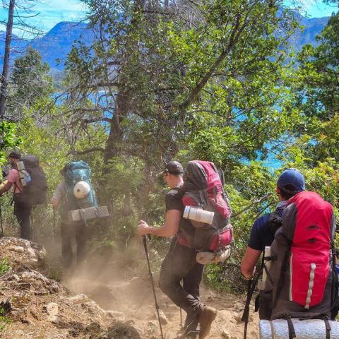 Trekking doble Cruce de los Andes - Rio Manso al Lago Puelo - Patagonia