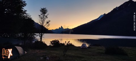 Trekking El Chalten - Travesia Vuelta al Milanesio - Lago del Desierto - Santa Cruz