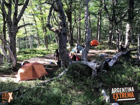 Trekking Pampa Linda - Laguna Illon - Mirada del Doctor - Paso de las Nubes - Lago Frias - Bariloche