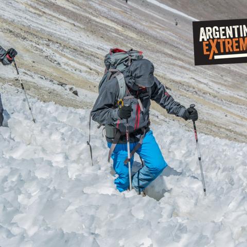 La Cara Oculta del Cerro Aconcagua - Trekking a Plaza Argentina y campos de altura - Centinela de Piedra