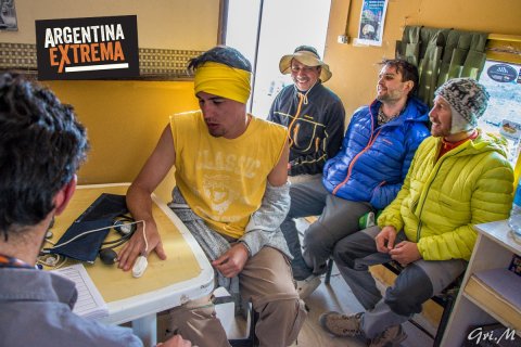 La Cara Oculta del Cerro Aconcagua - Trekking a Plaza Argentina y campos de altura - Centinela de Piedra