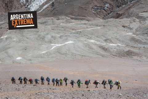 trekking largo cara oculta de aconcagua cara este a plaza argentina 837