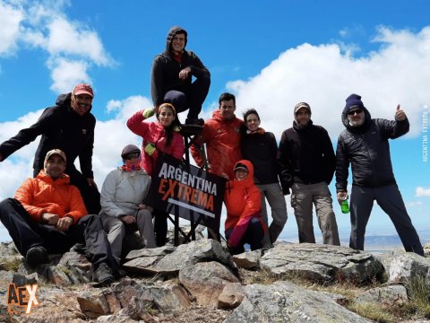 Trekking y Ascenso Cerro Tres Picos - Colegios
