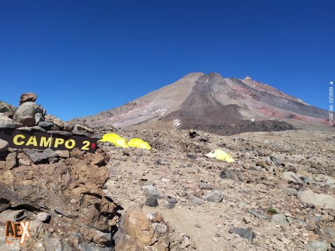 Volcán Maipo - Ascenso a cumbre - Reserva Natural Laguna del Diamante - Mendoza