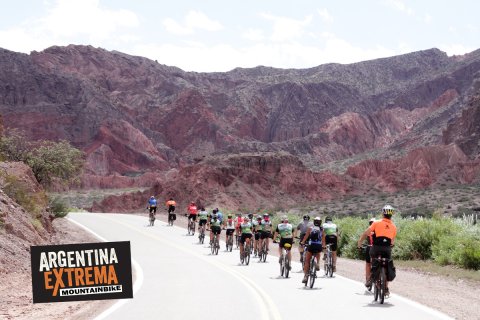 vuelta a los valles calchaquies ruta 40 mountain bike salta275