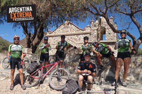 vuelta a los valles calchaquies ruta 40 mountain bike salta540