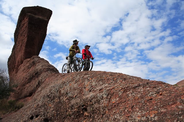 mountain bike en las sierras chicas cordoba240