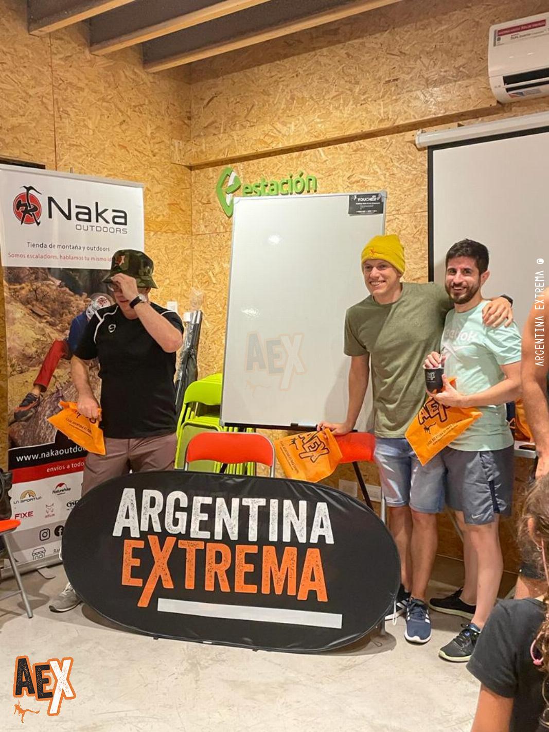 Brindis de fin de año AEX - Boulder - Ping Pong - Metegol Party