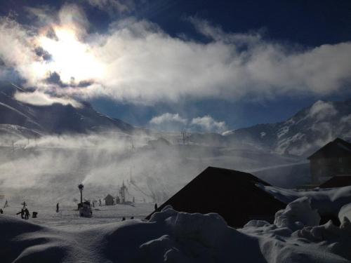 ski snowboard week grupal 4